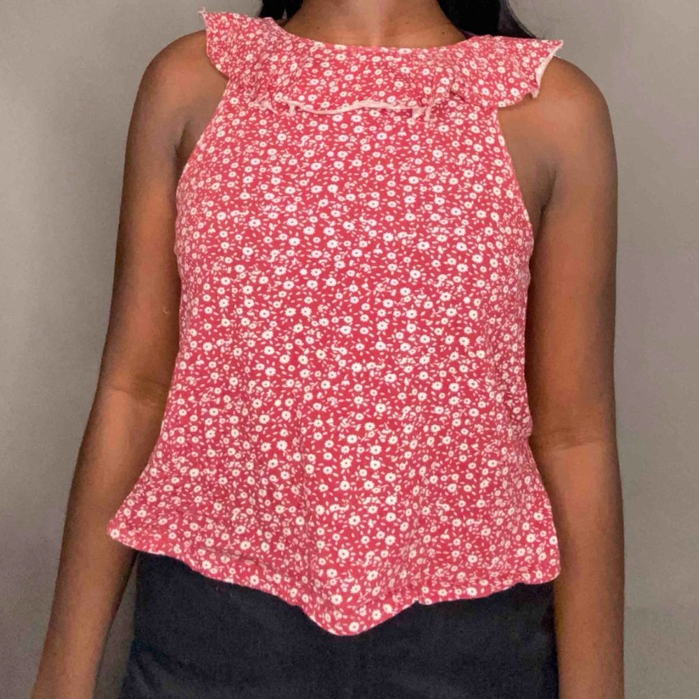 Floral Sleeveless Top